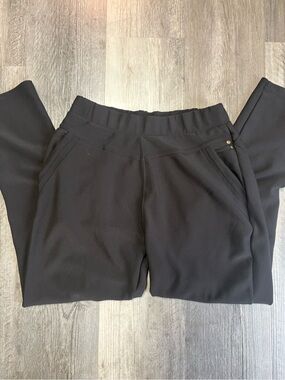 Women's Black Pull-On Ponte Pants